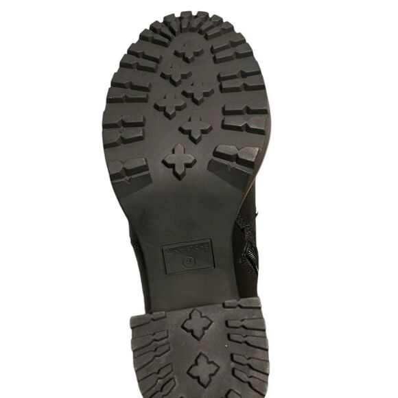 SUN STONE Womens Black Lace Up Octavia Round Toe Block Heel Hiking Boots, 9M - Picture 10 of 13